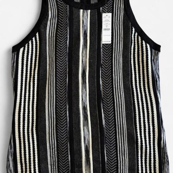 White House Black Market Tops - WHITEHOUSEBLACKMARKET Women L Sleeveless Top Zebra Pattern